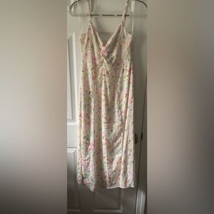 Abercrombie floral slip dress. Medium. NEW.